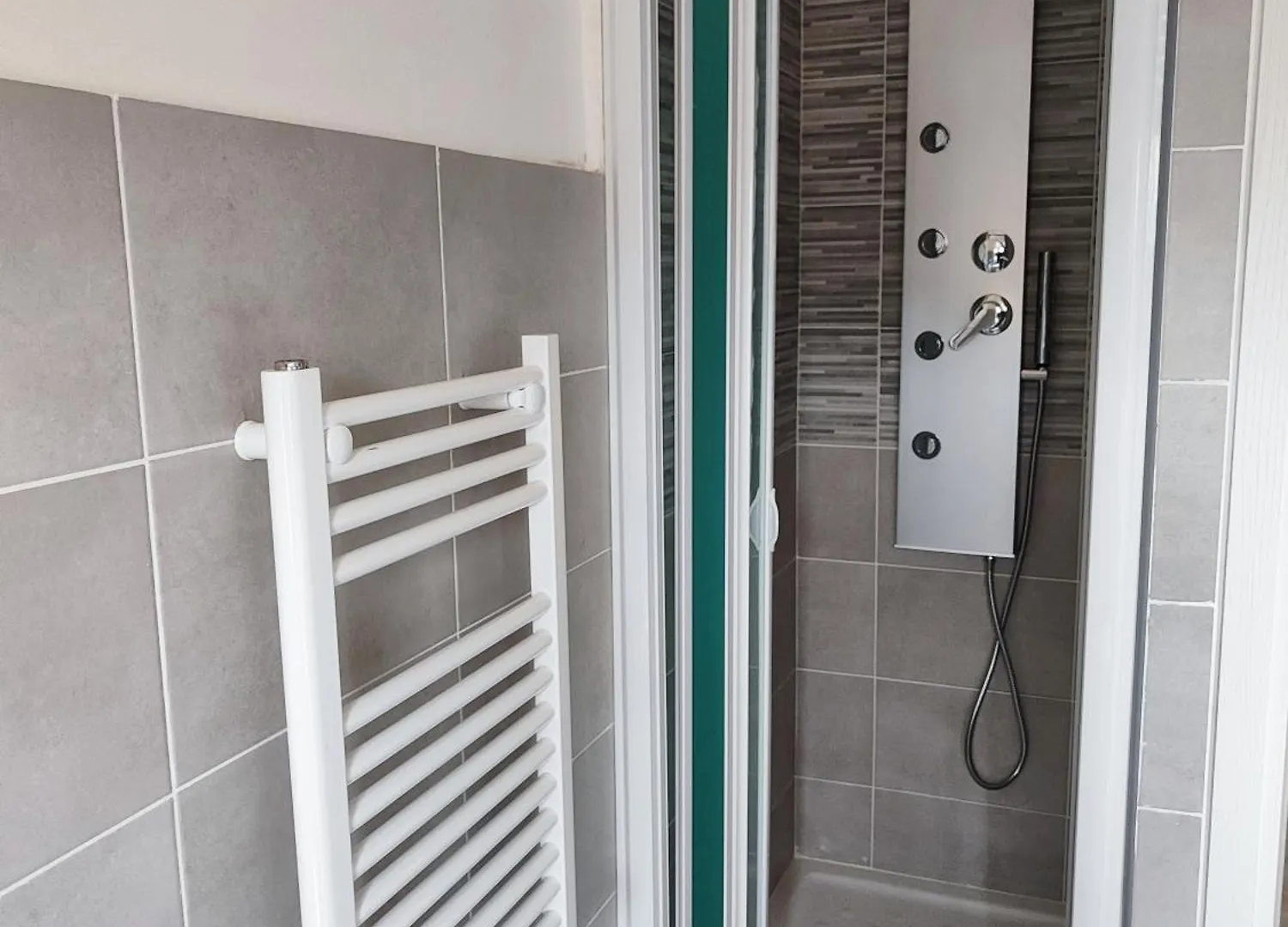 Casa Cornelia Station Apartment Rome
